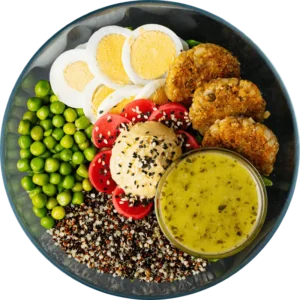 Vegetarijanksa proteinska obrok salata sa jajima